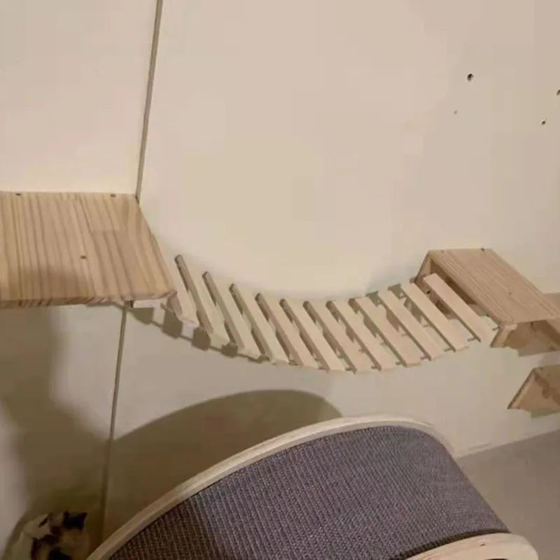Tiragraffi Da Parete In Legno Per Gatti Anziani A Soffitto