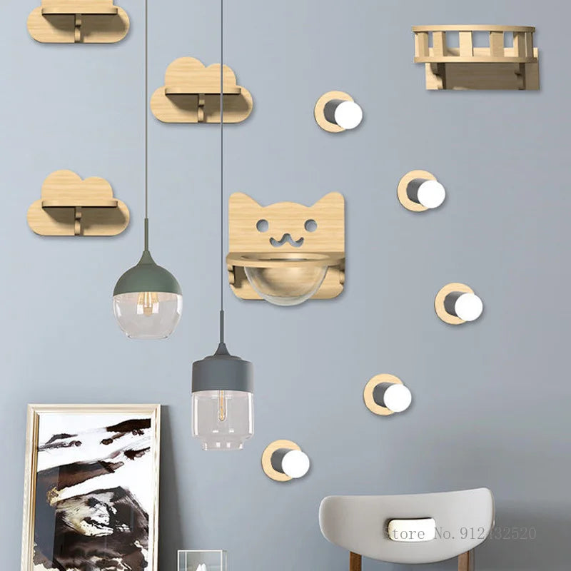 Tiragraffi Nuvola Da Parete In Legno Di Design A Soffitto
